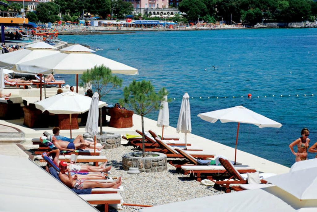 Superior Seaview Apartment Опатия Екстериор снимка