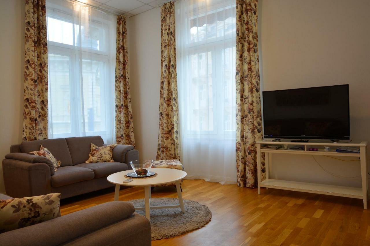 Superior Seaview Apartment Опатия Екстериор снимка